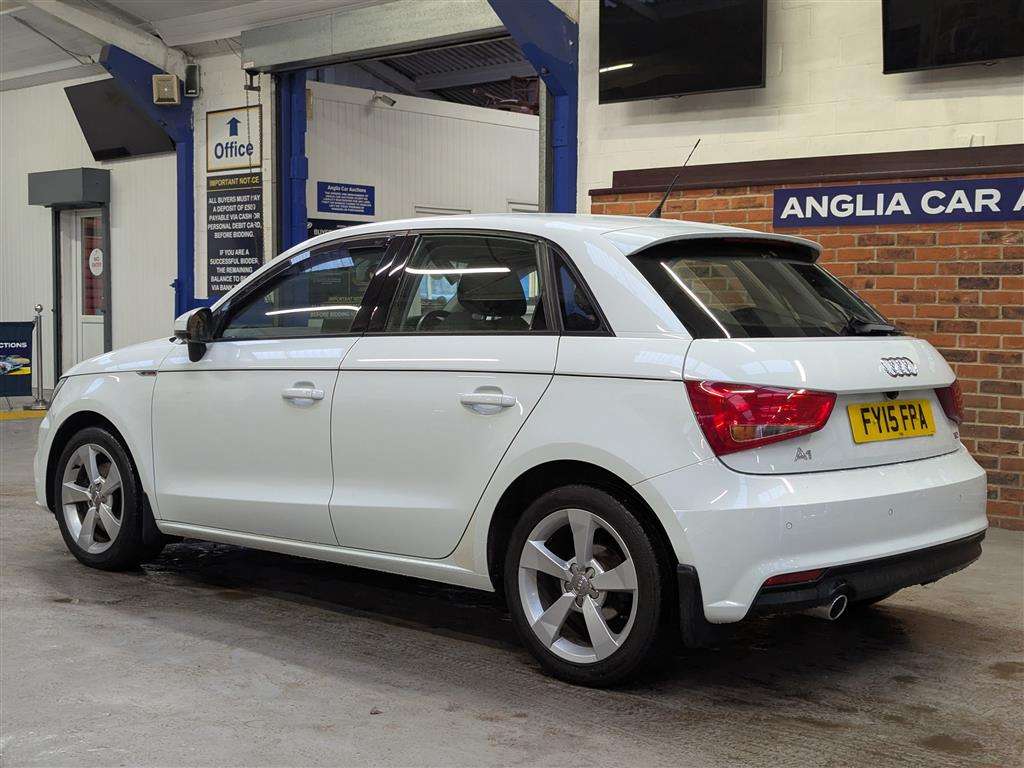 <p>2015 AUDI A1 SPORT TDI</p>