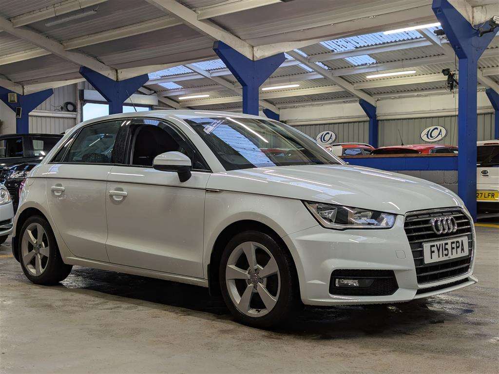 <p>2015 AUDI A1 SPORT TDI</p>