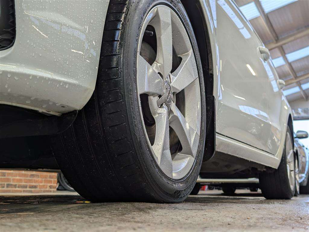 <p>2015 AUDI A1 SPORT TDI</p>