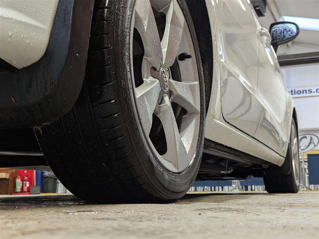 <p>2015 AUDI A1 SPORT TDI</p>