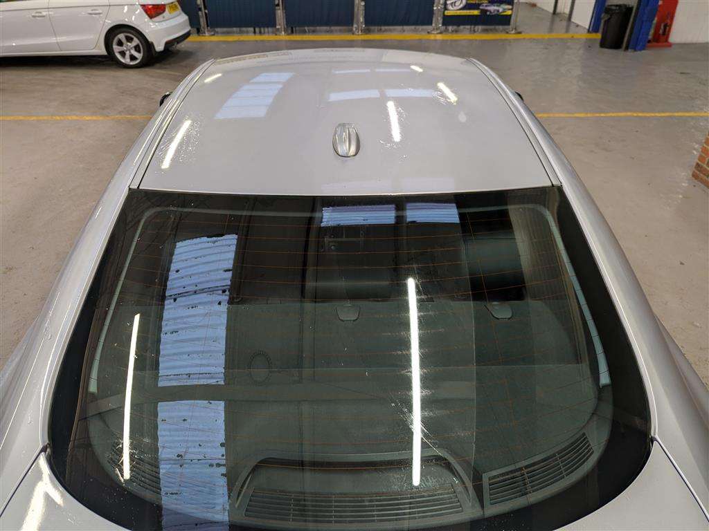 <p>2010 JAGUAR XF LUXURY V6 AUTO</p>