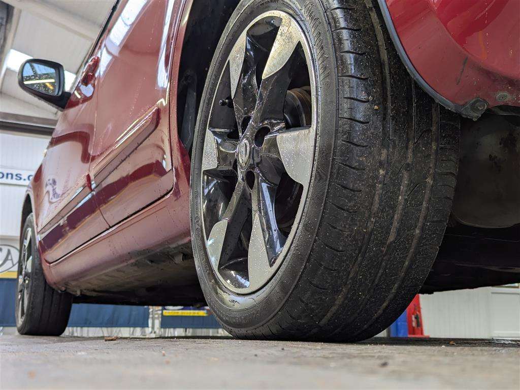 <p>2012 NISSAN NOTE N-TEC+</p>