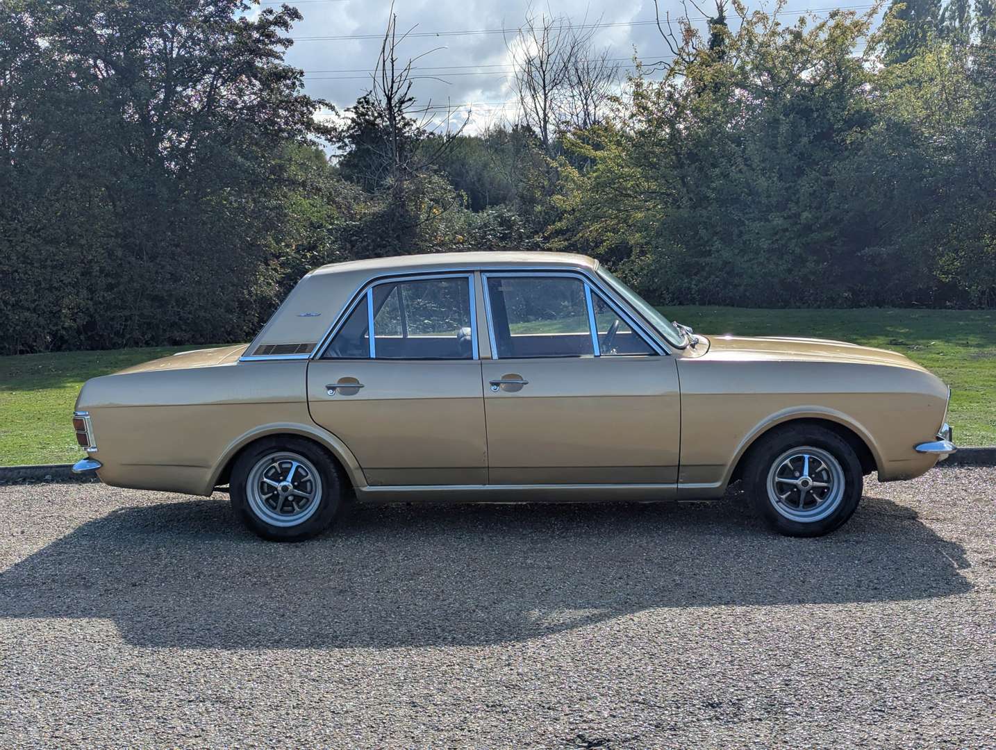 <p>1970 FORD CORTINA 1600E</p>