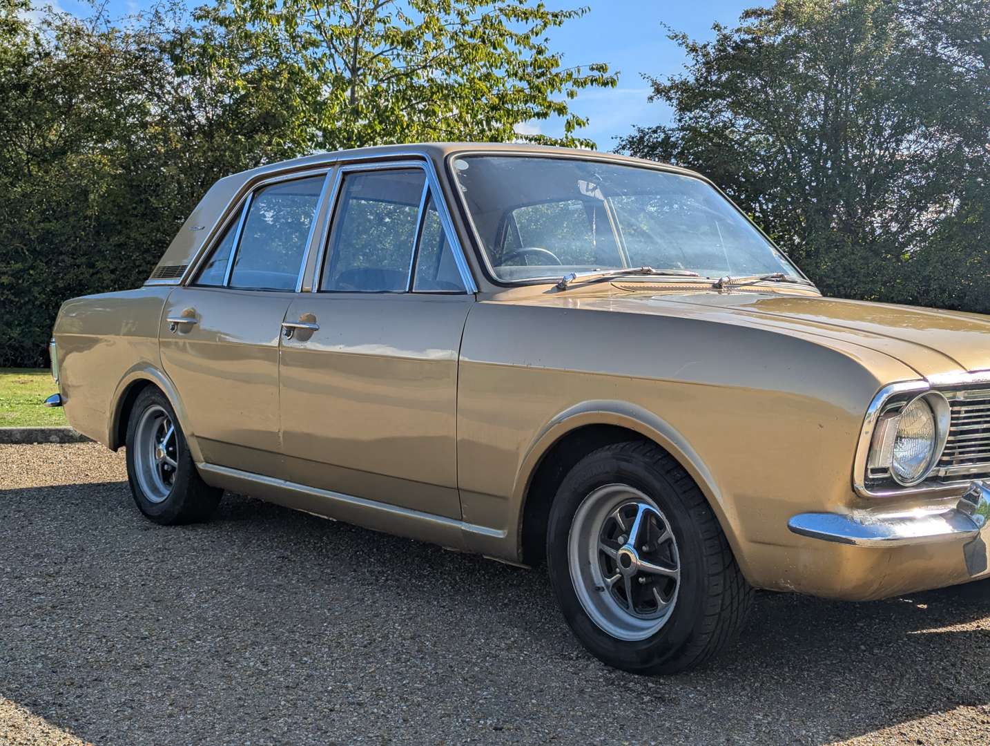 <p>1970 FORD CORTINA 1600E</p>