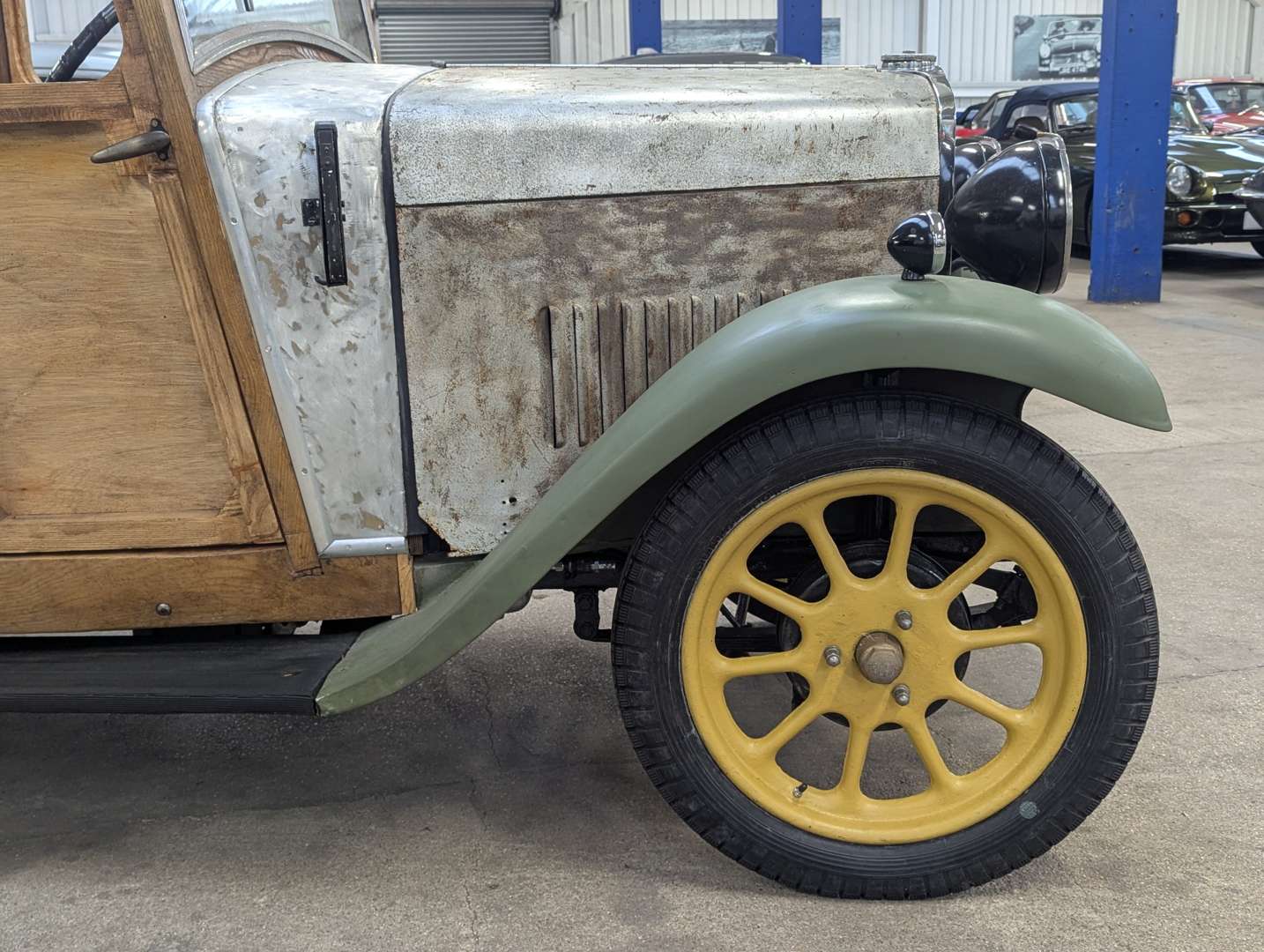 <p>1929 TRIUMPH SEVEN CONVERTIBLE</p>