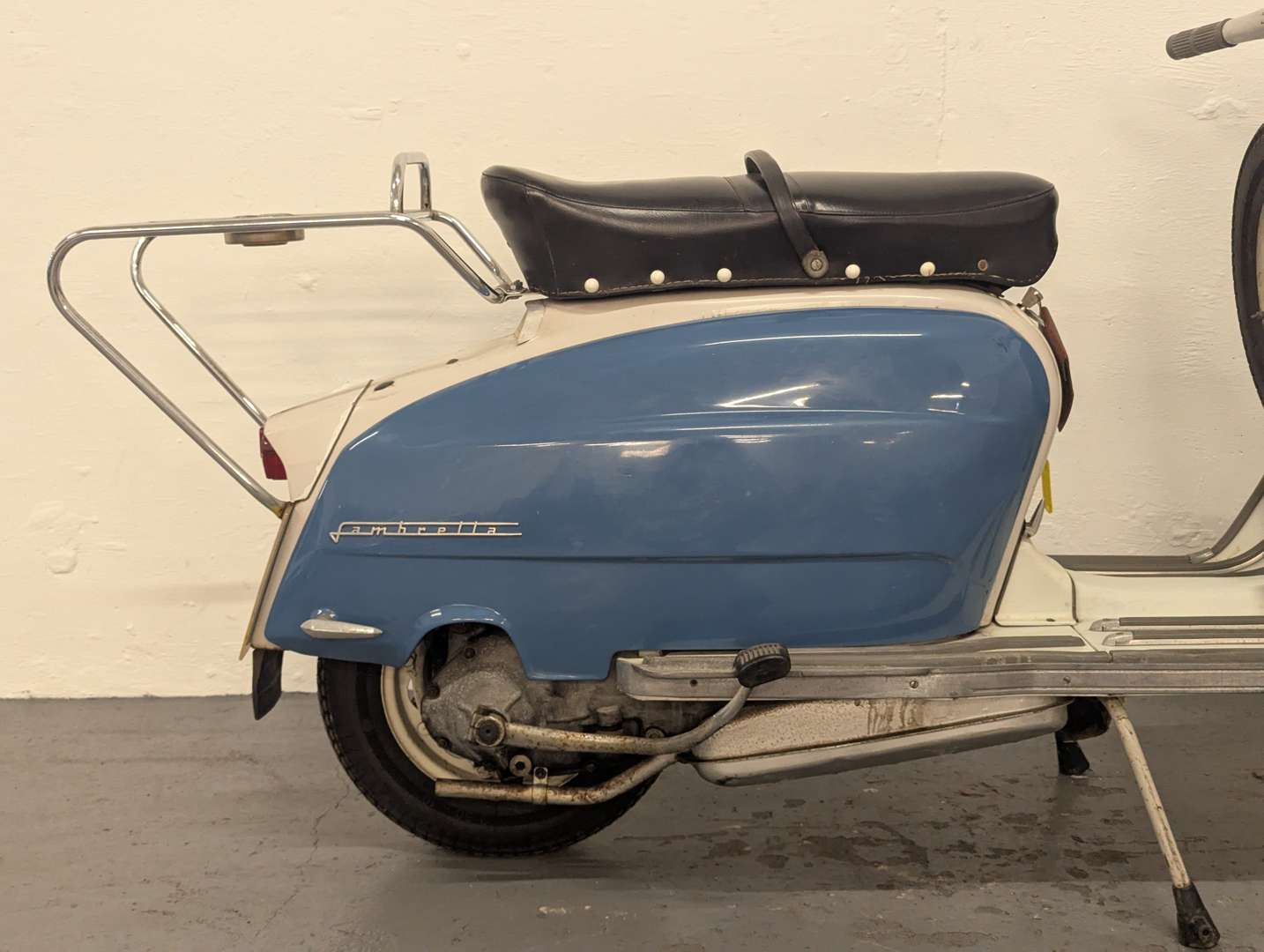 <p>1967 LAMBRETTA LI150</p>