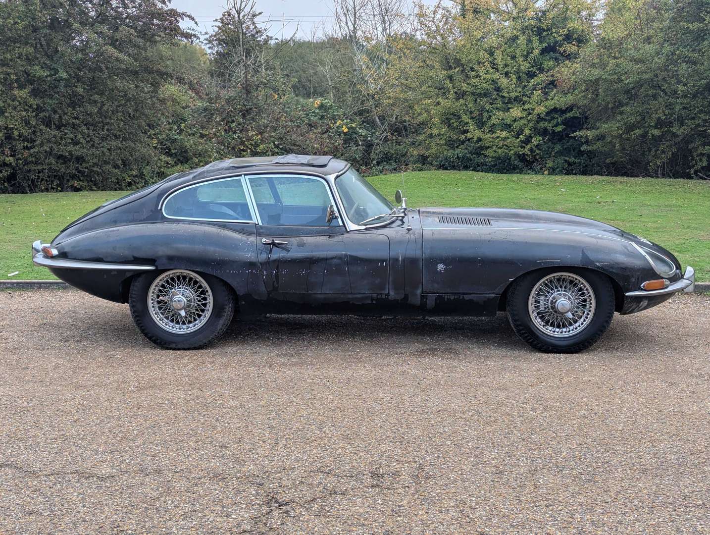 <p>1965 JAGUAR E-TYPE S1 4.2 FHC</p>