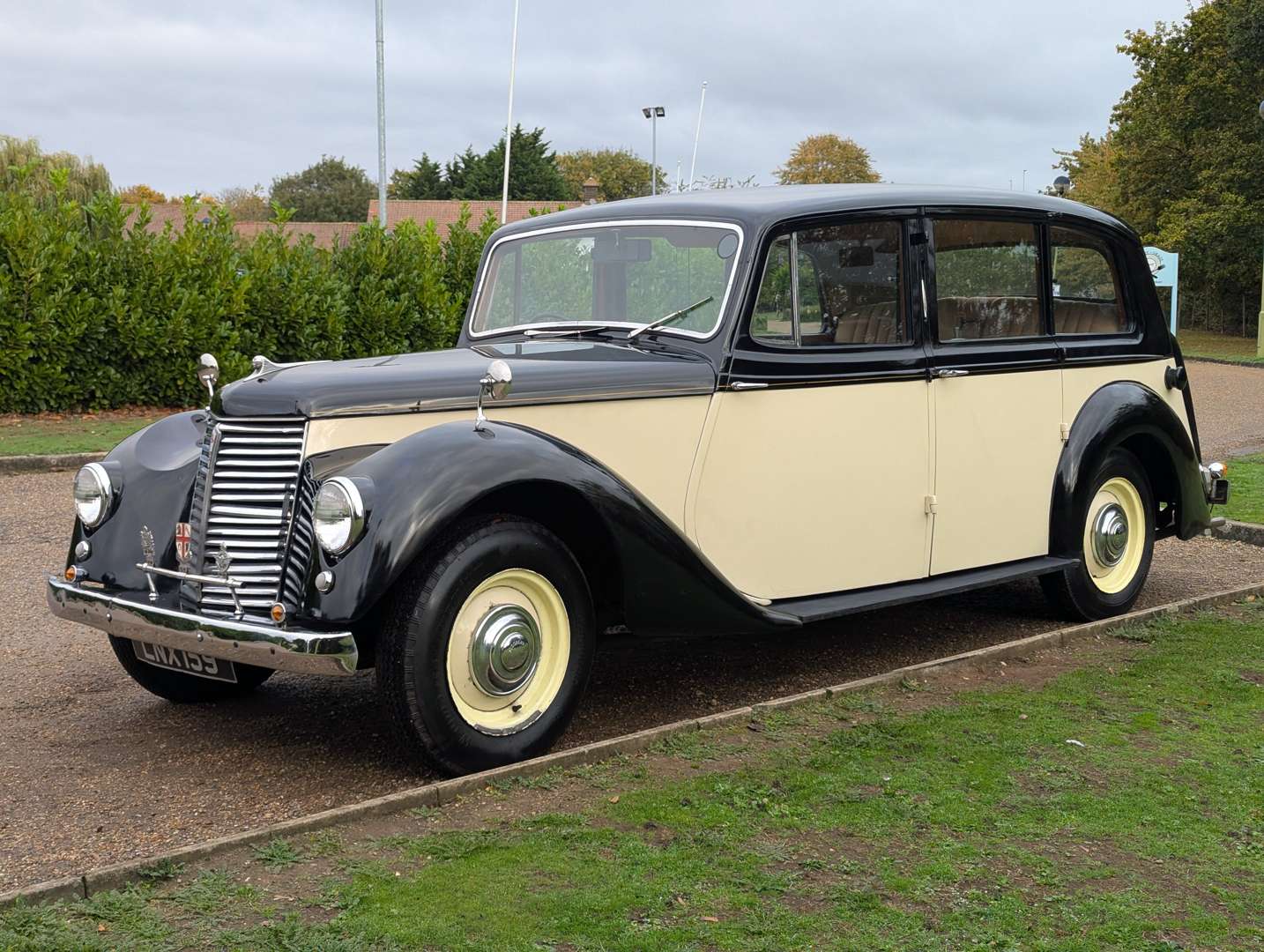 <p>1951 ARMSTRONG SIDDELEY WHITLEY 18HP LIMO</p>