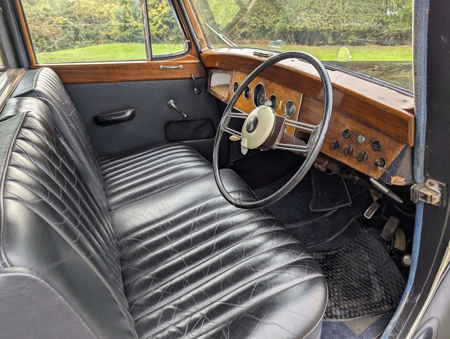 <p>1951 ARMSTRONG SIDDELEY WHITLEY 18HP LIMO</p>