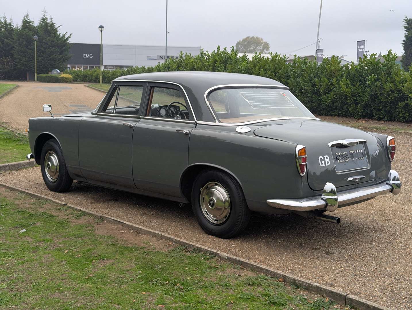 <p>1962 ROVER P5 SALOON</p>