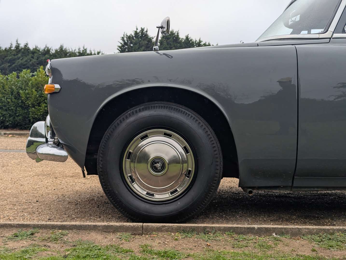 <p>1962 ROVER P5 SALOON</p>