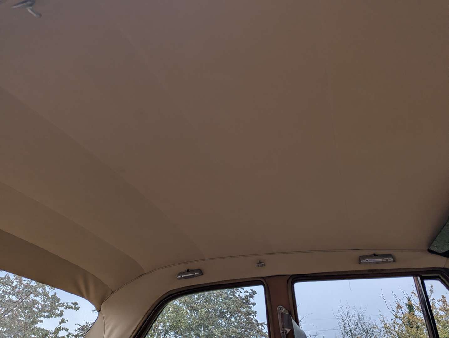 <p>1962 ROVER P5 SALOON</p>