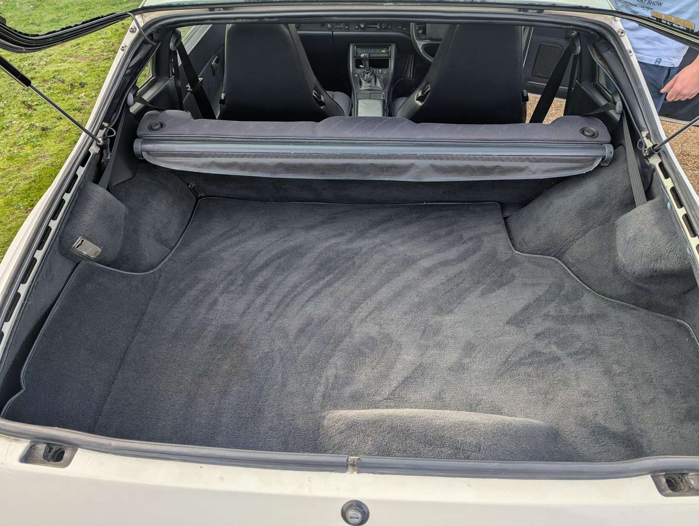 <p>1990 PORSCHE 944 S2</p>