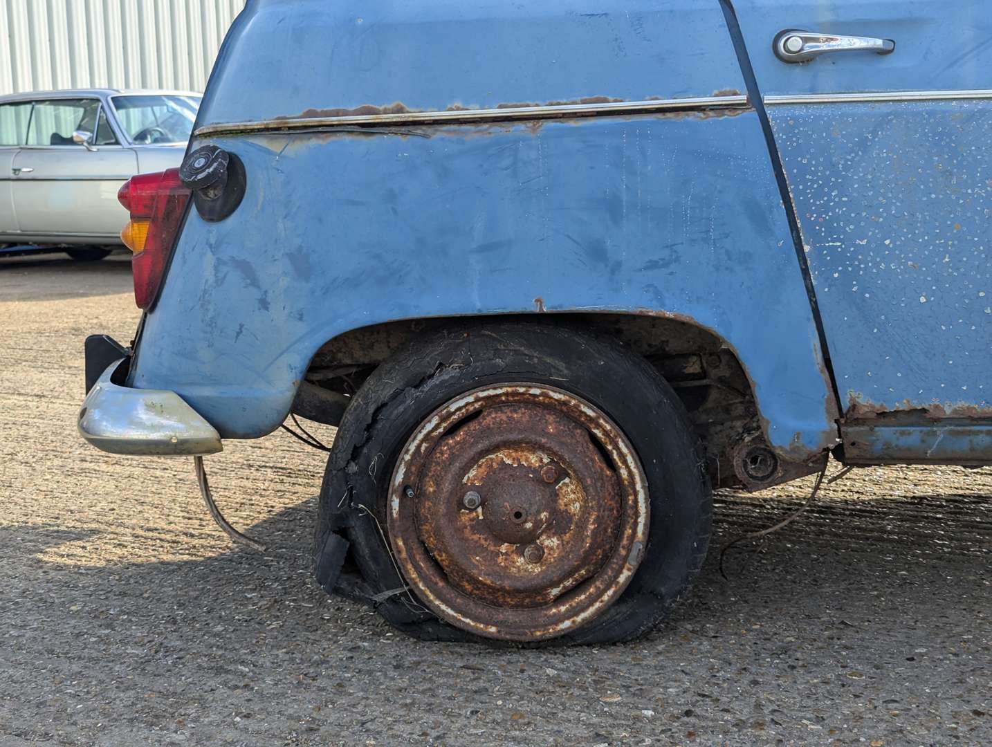 <p>1968 RENAULT 4</p>