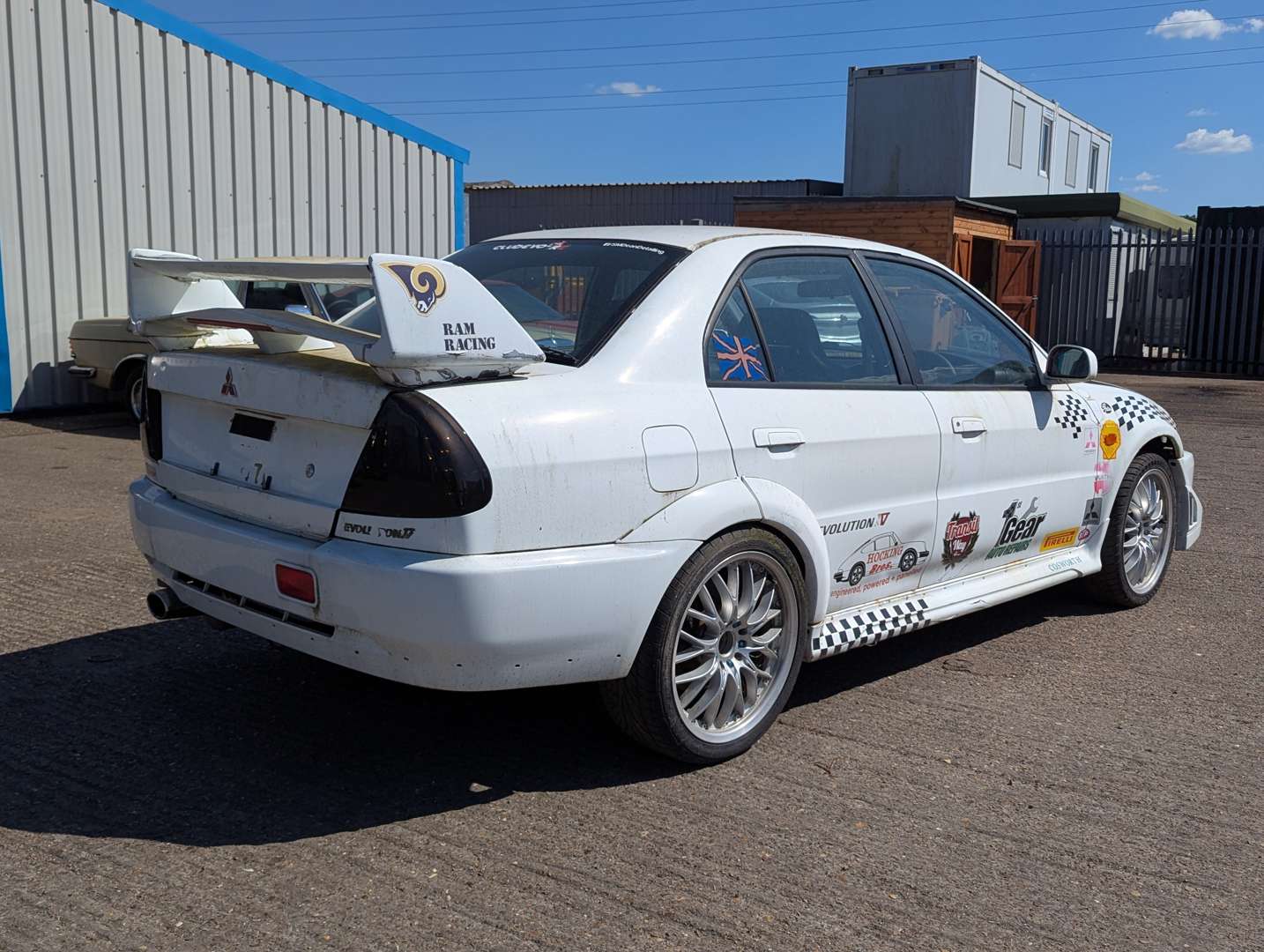 <p>1998 MITSUBISHI LANCER EVOLUTION V GSR</p>