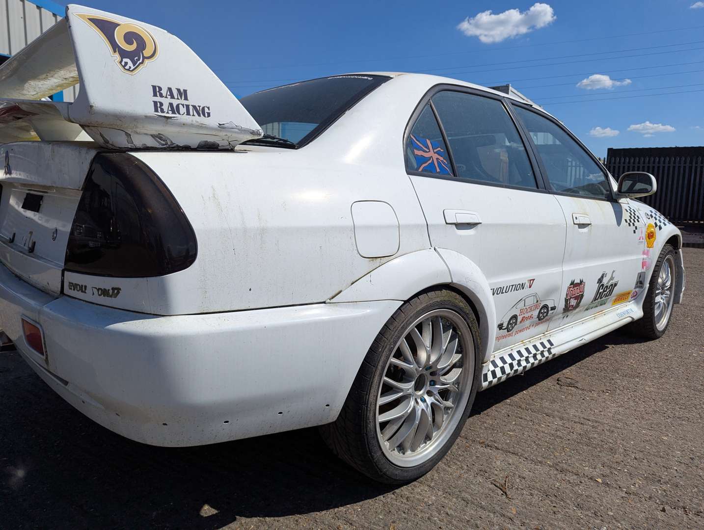 <p>1998 MITSUBISHI LANCER EVOLUTION V GSR</p>