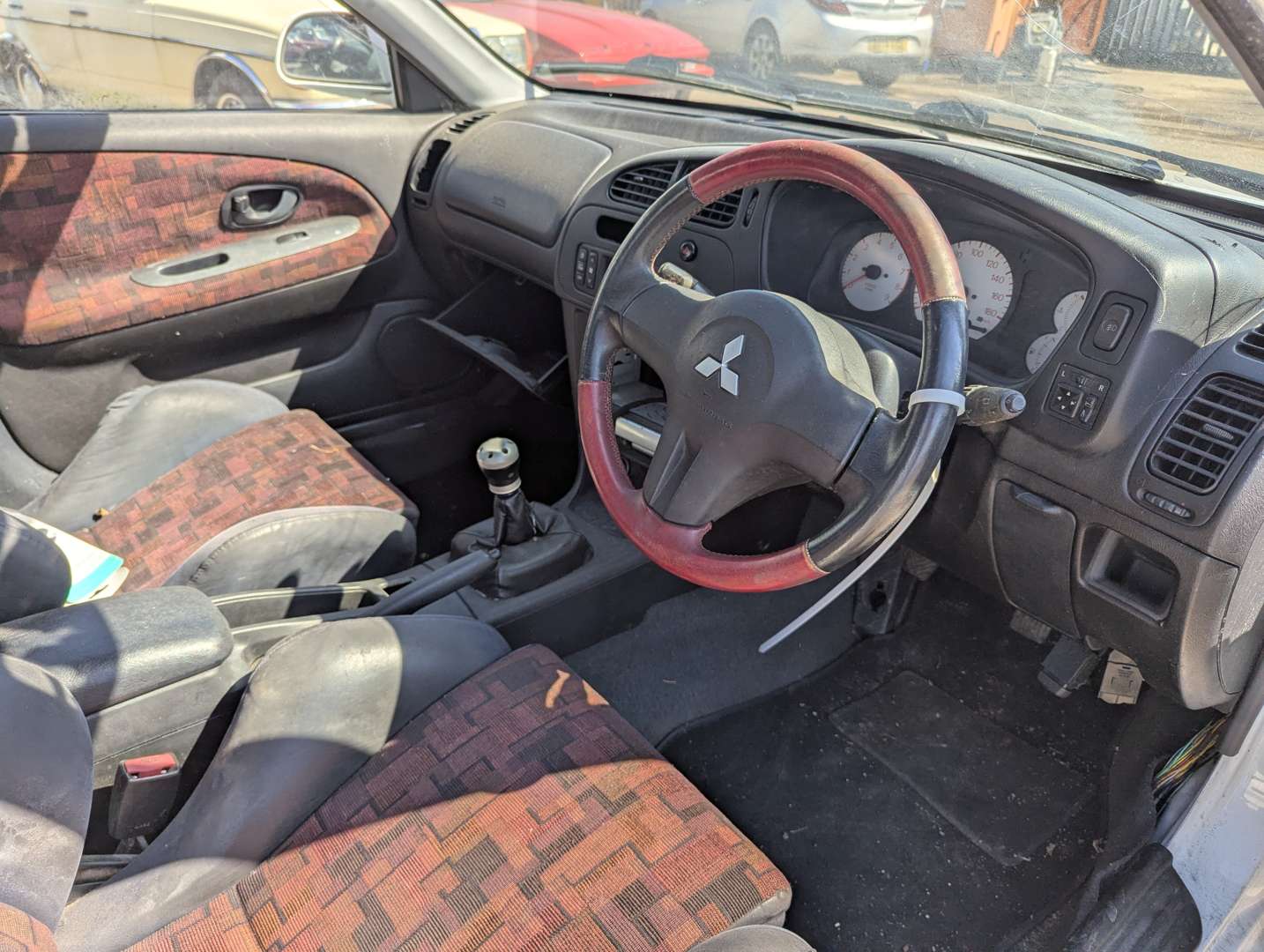 <p>1998 MITSUBISHI LANCER EVOLUTION V GSR</p>