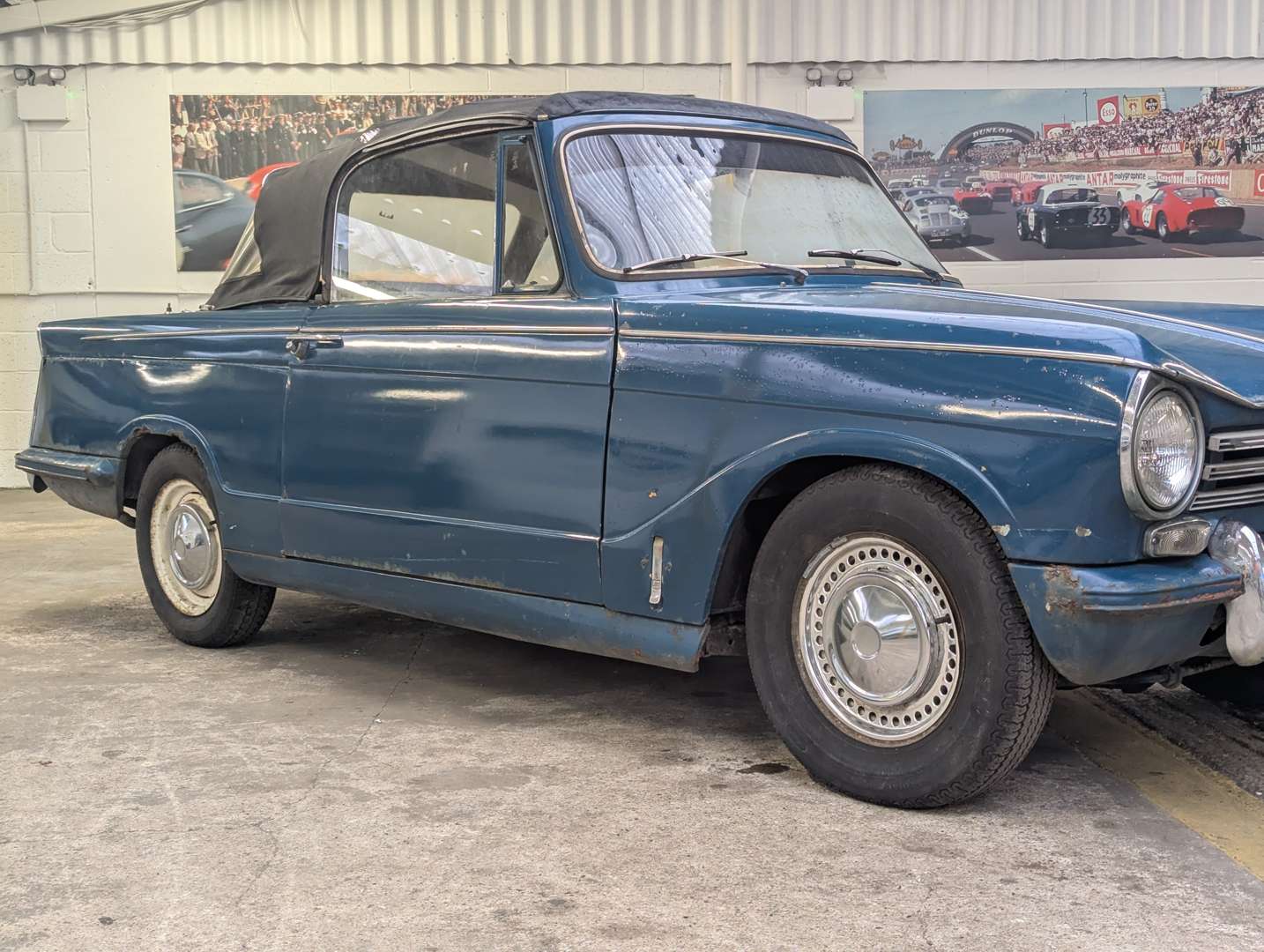 <p>1971 TRIUMPH HERALD 13/60 CONVERTIBLE</p>