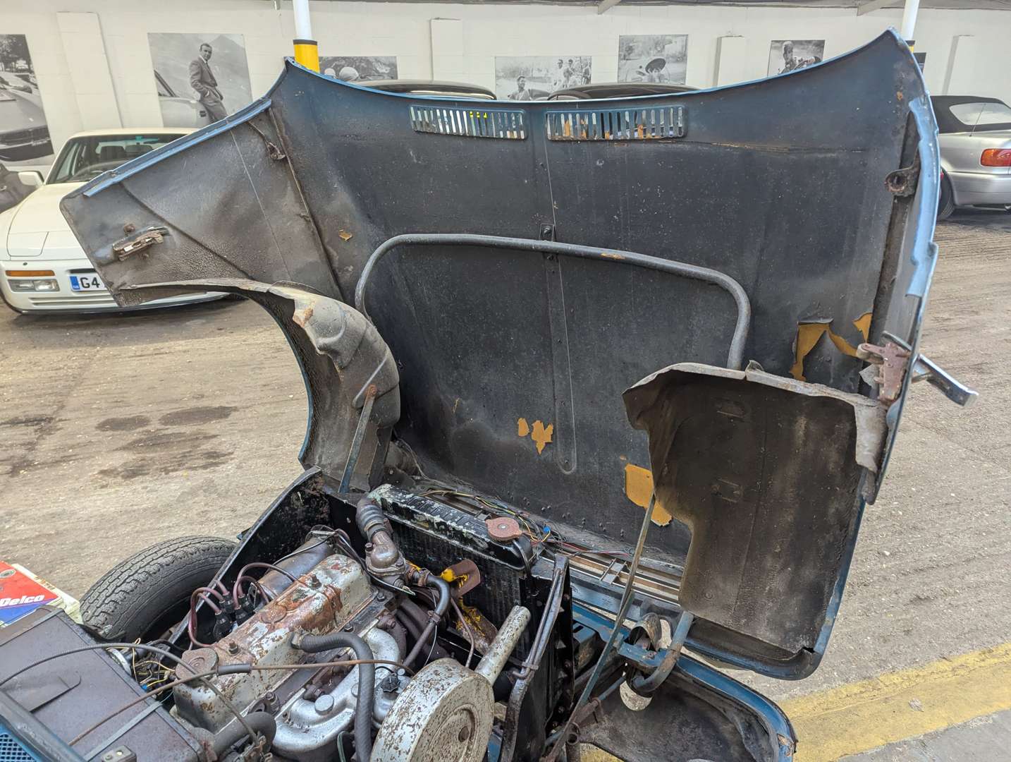 <p>1971 TRIUMPH HERALD 13/60 CONVERTIBLE</p>