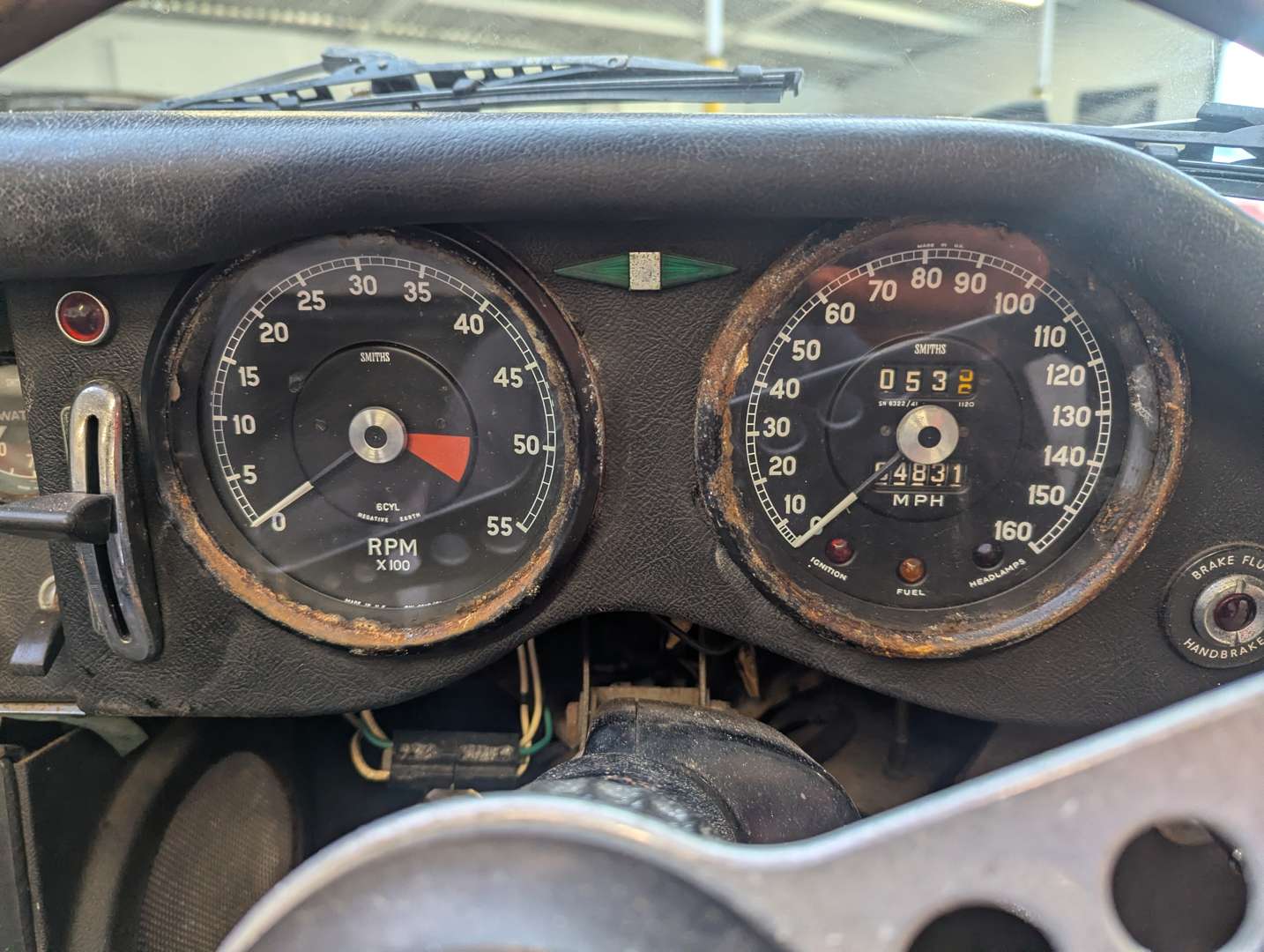 <p>1967 JAGUAR E-TYPE SERIES I 4.2 ROADSTER</p>