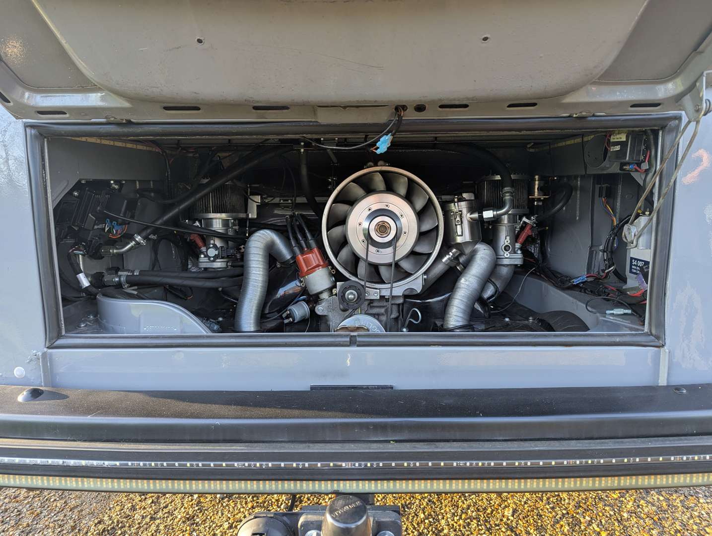 <p>1977 VW TYPE 2 PICK-UP LHD</p>