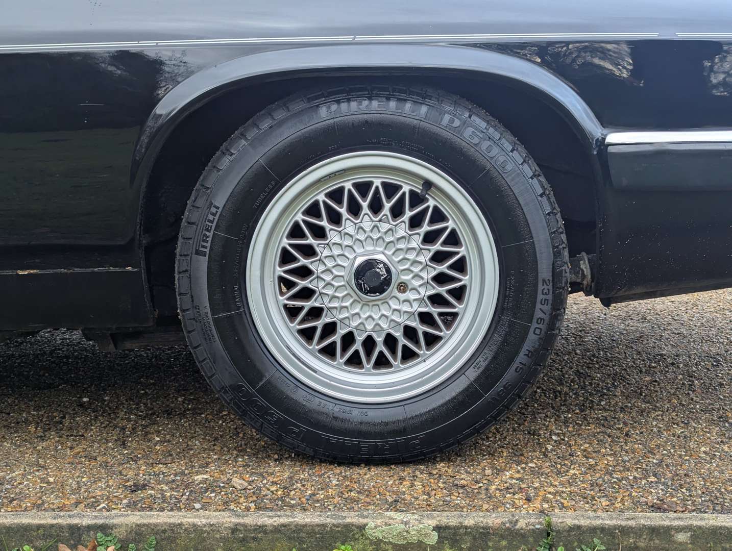 <p>1986 JAGUAR XJ-S 5.3 HE CONVERTIBLE AUTO</p>