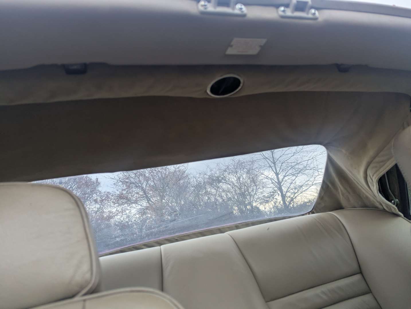 <p>1986 JAGUAR XJ-S 5.3 HE CONVERTIBLE AUTO</p>