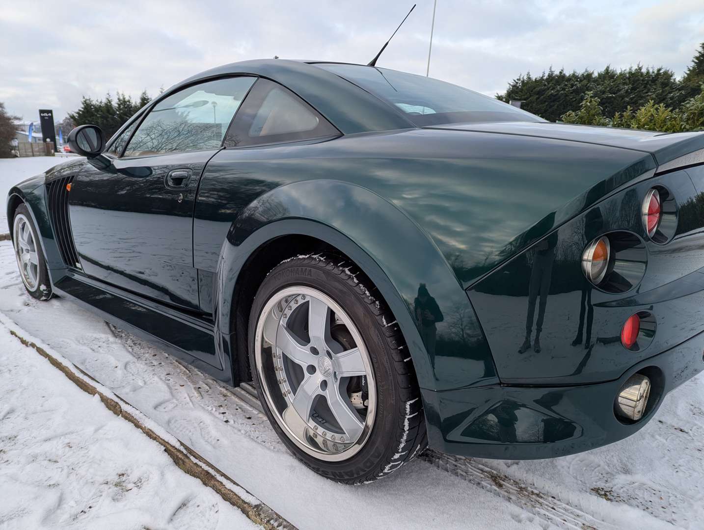 <p>2003 MG SV X-POWER</p>