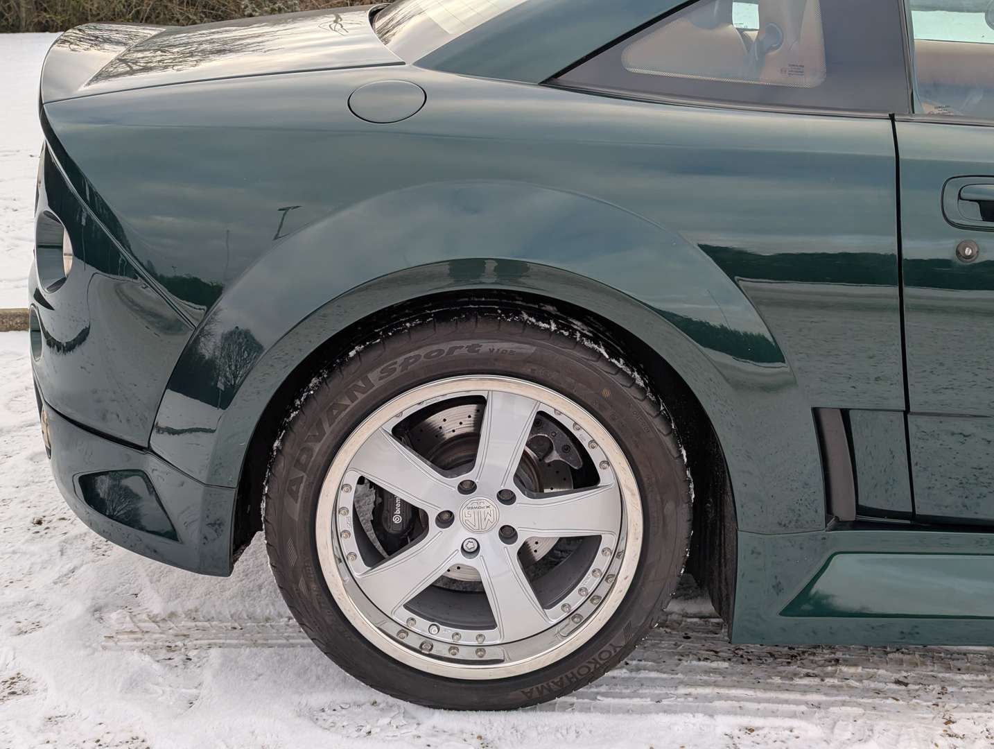 <p>2003 MG SV X-POWER</p>