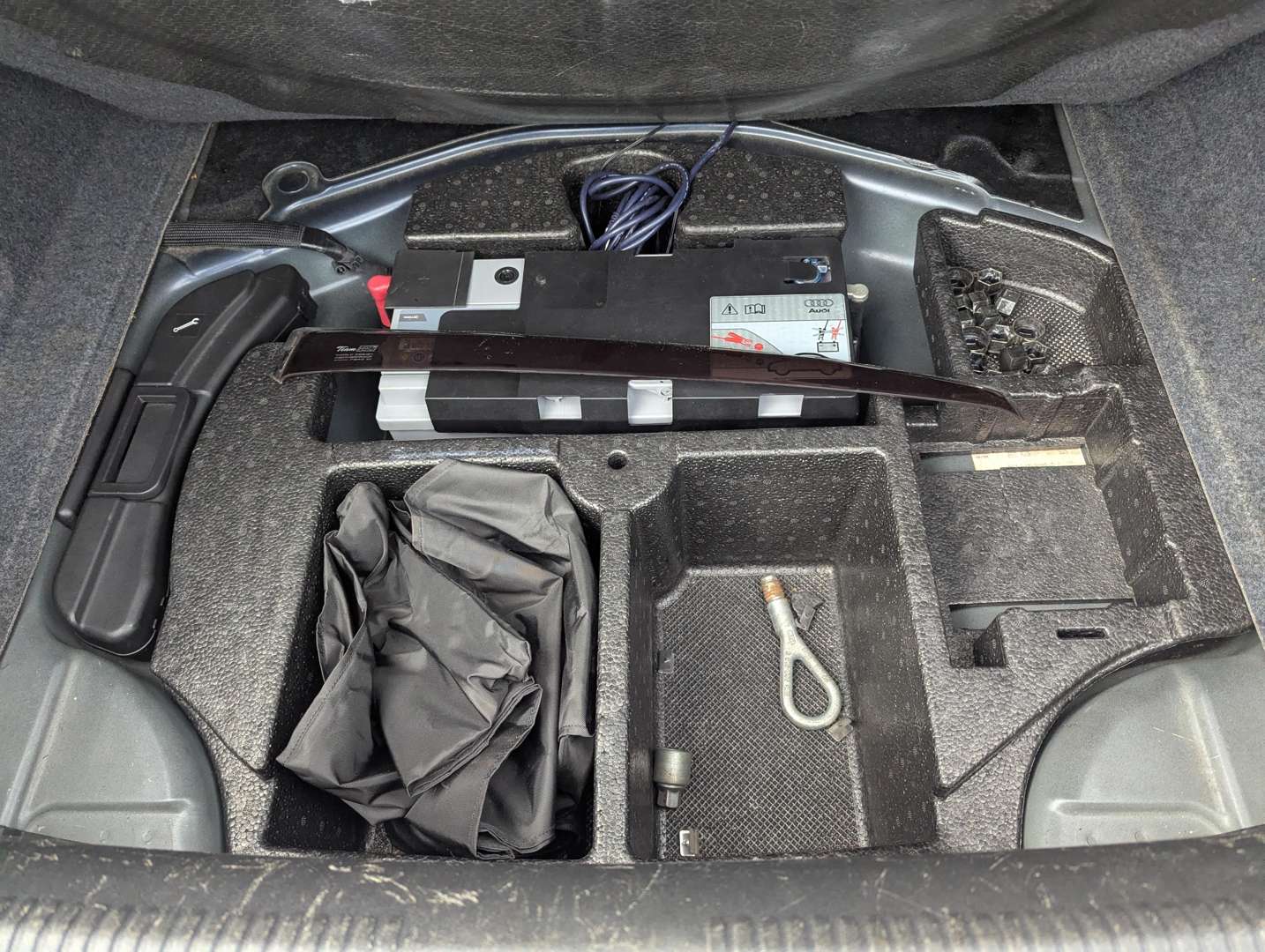 <p>2007 AUDI RS4 QUATTRO</p>