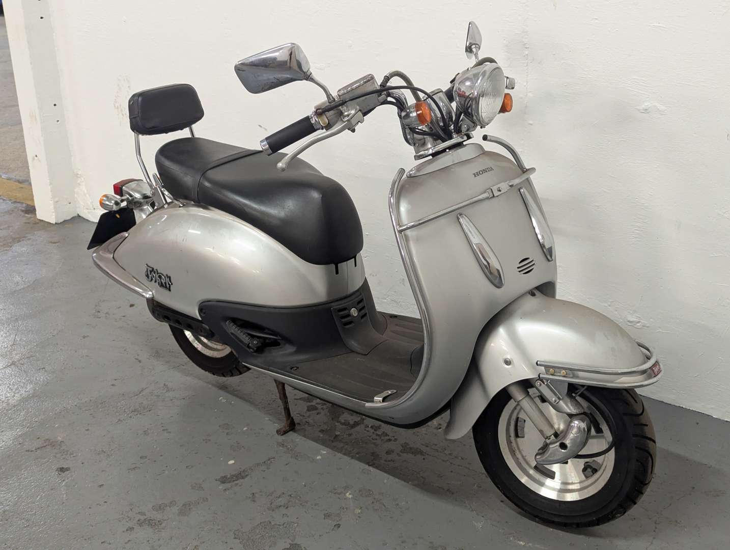<p>1997 HONDA JOKER</p>