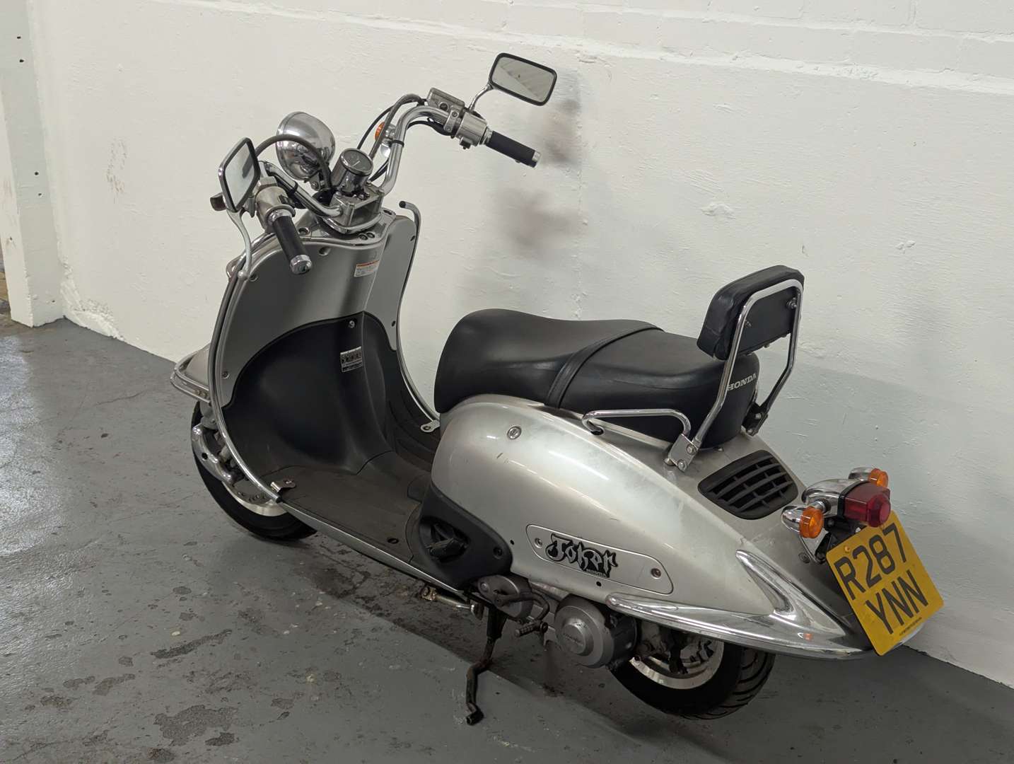 <p>1997 HONDA JOKER</p>