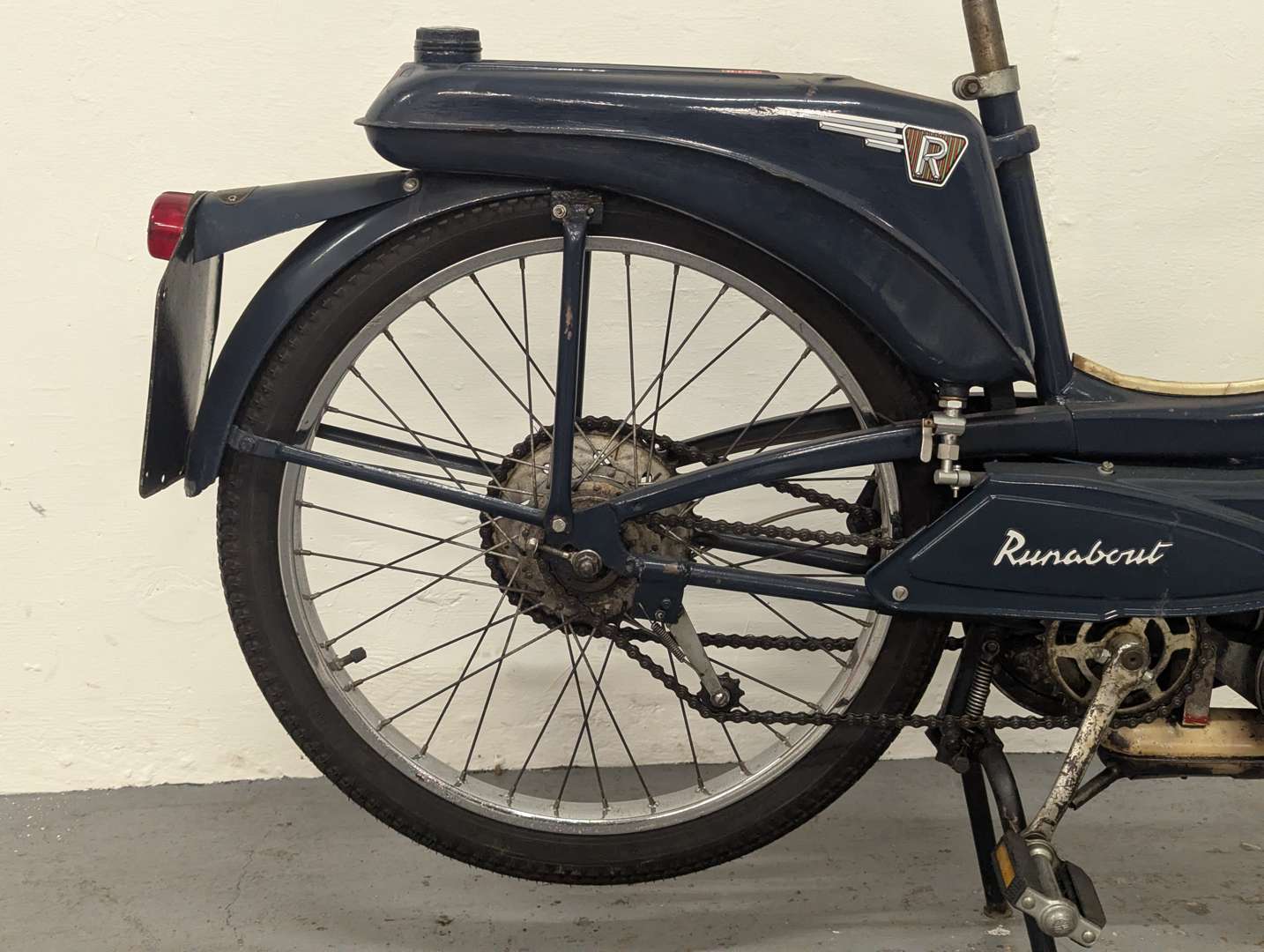 <p>1969 RALEIGH RUNABOUT</p>