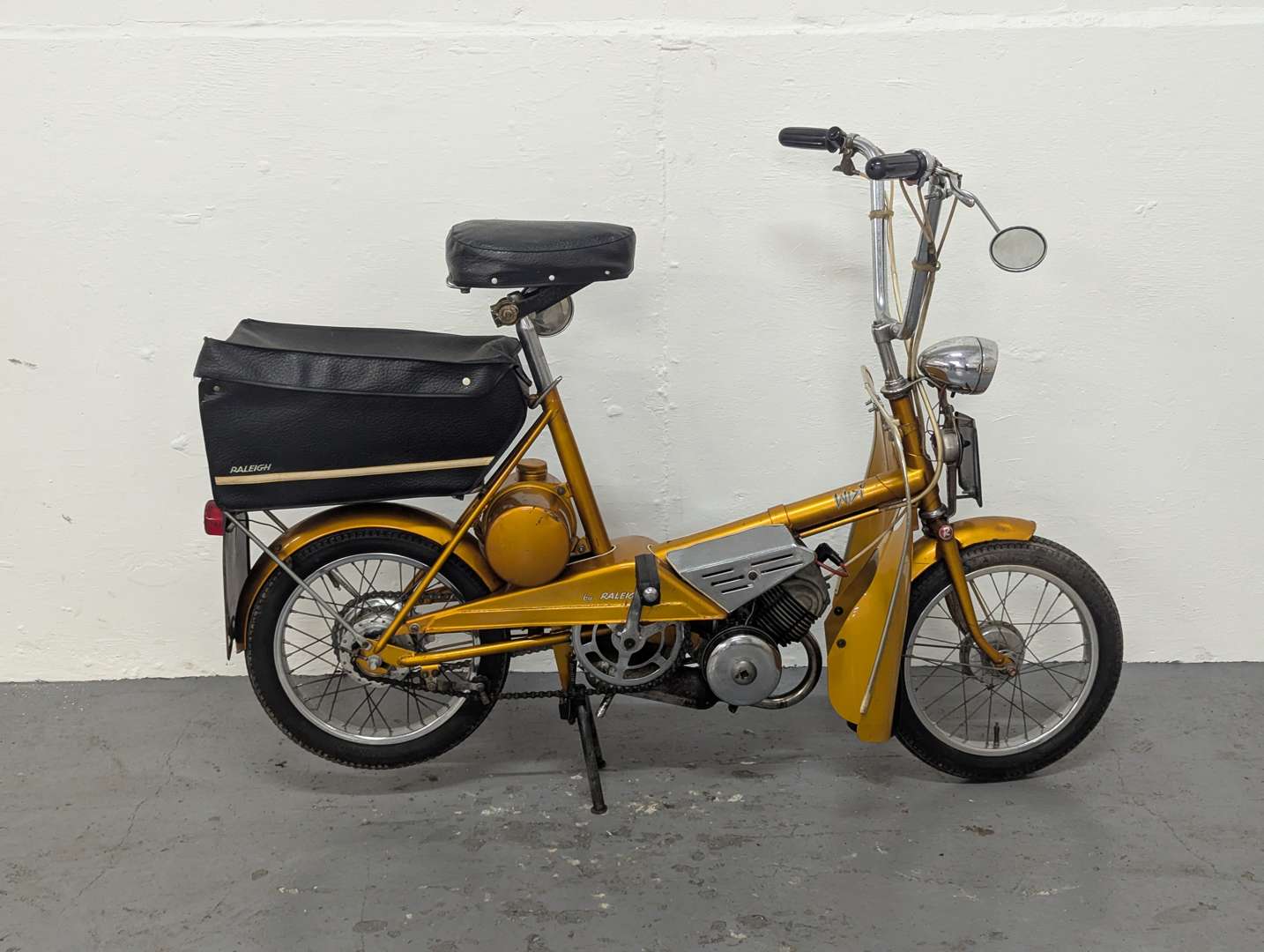 <p>1967 RALEIGH WISP</p>