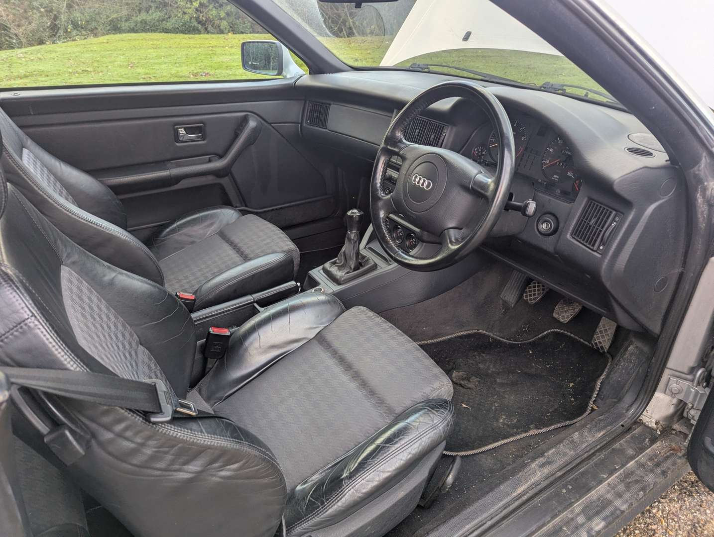 <p>1999 AUDI 2.6 CABRIOLET FINAL EDITION</p>