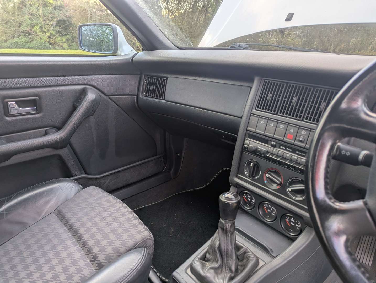 <p>1999 AUDI 2.6 CABRIOLET FINAL EDITION</p>