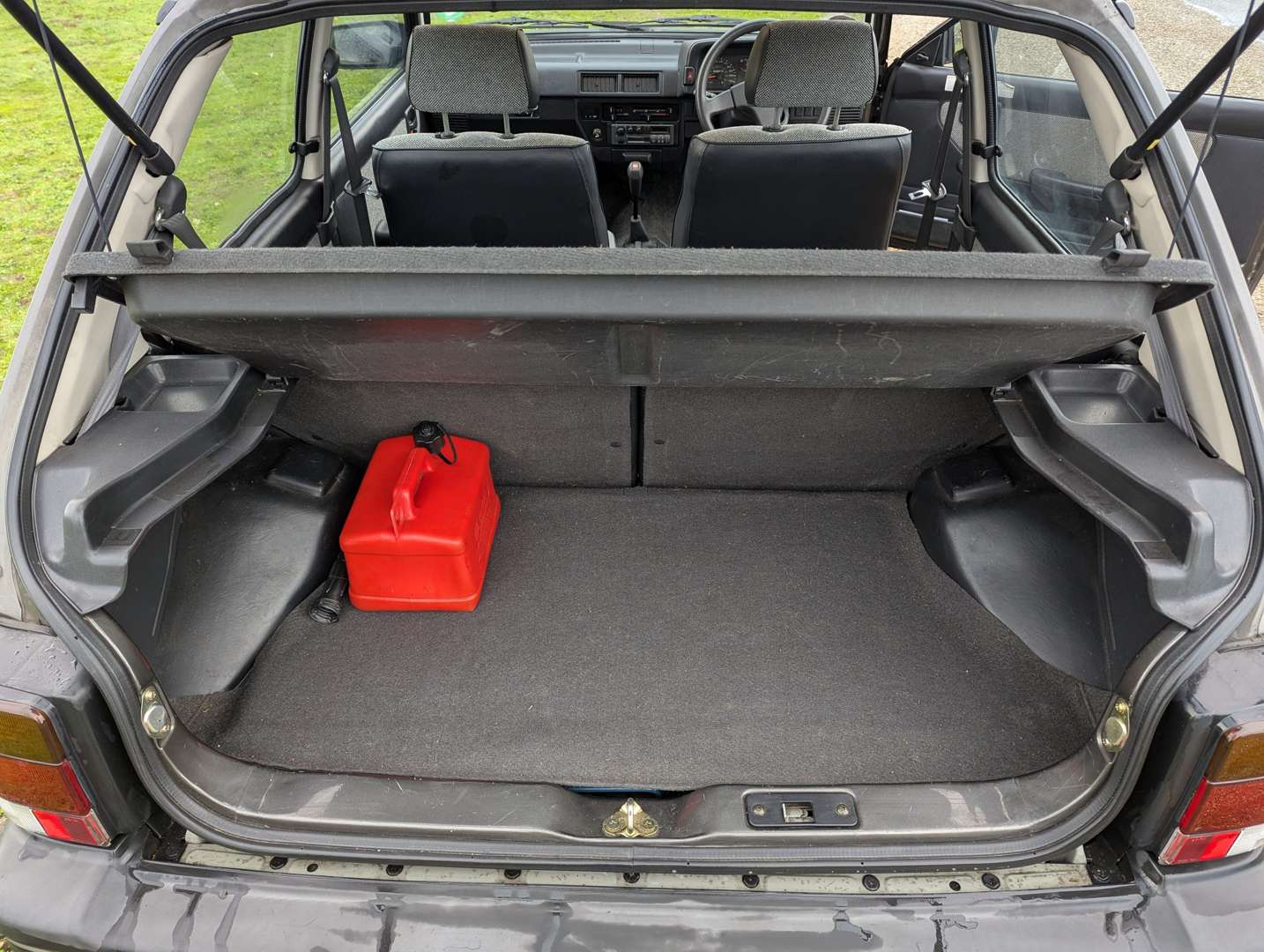 <p>1989 SUBARU JUSTY SL 4WD</p>