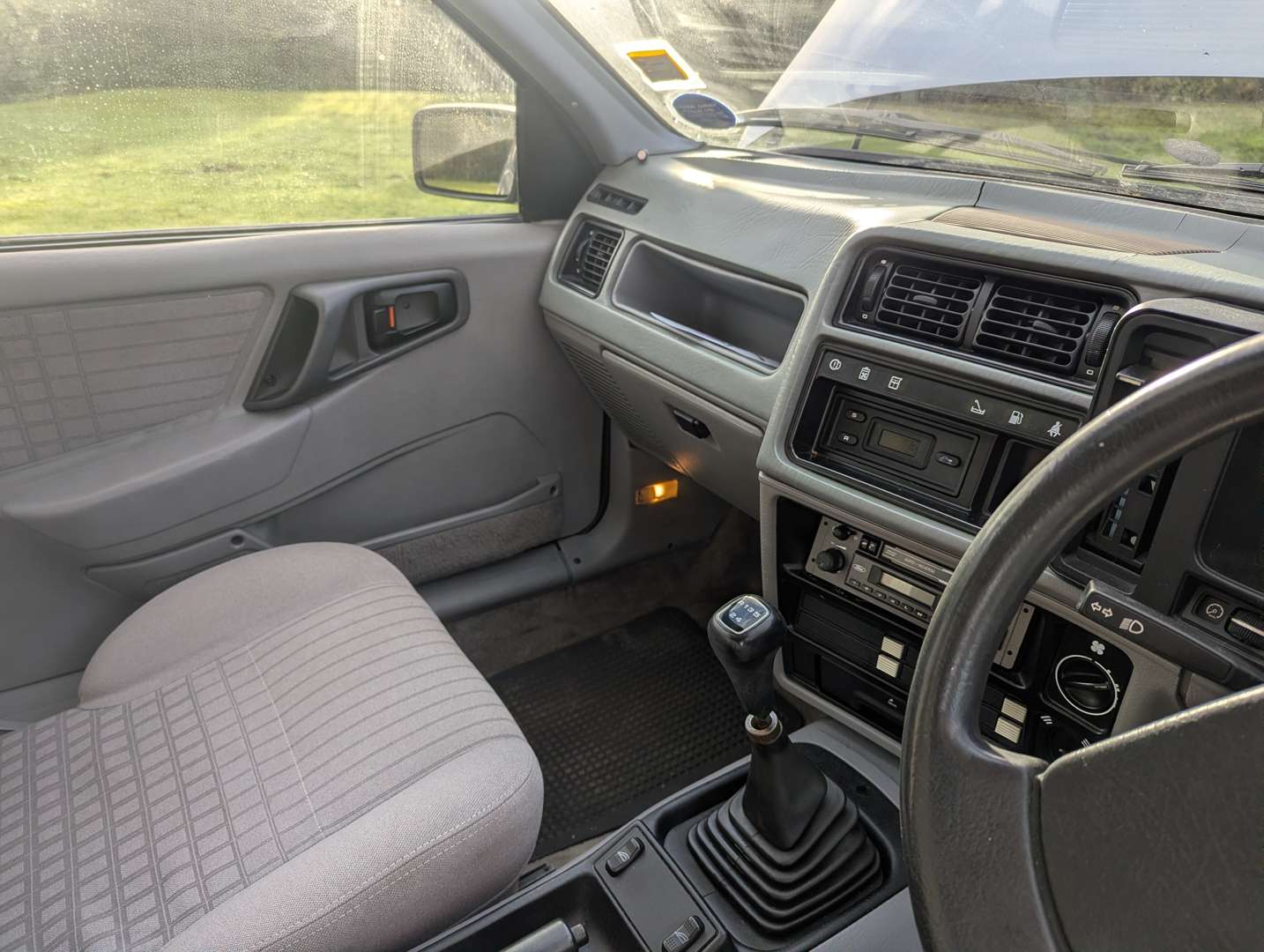 <p>1985 FORD SIERRA XR4I</p>