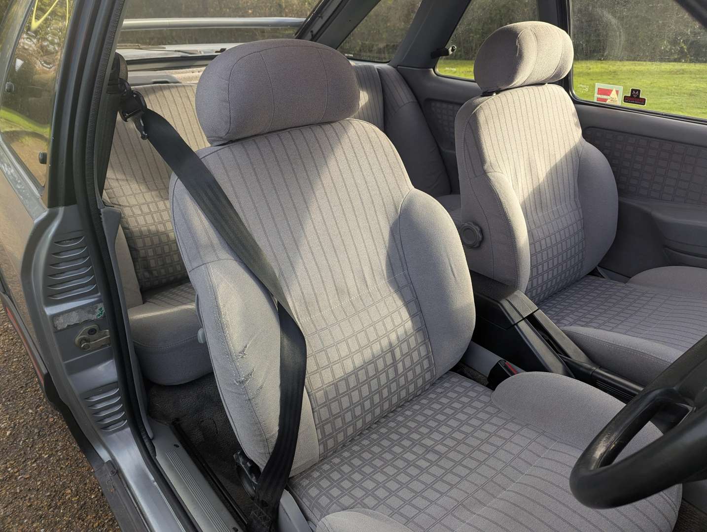 <p>1985 FORD SIERRA XR4I</p>