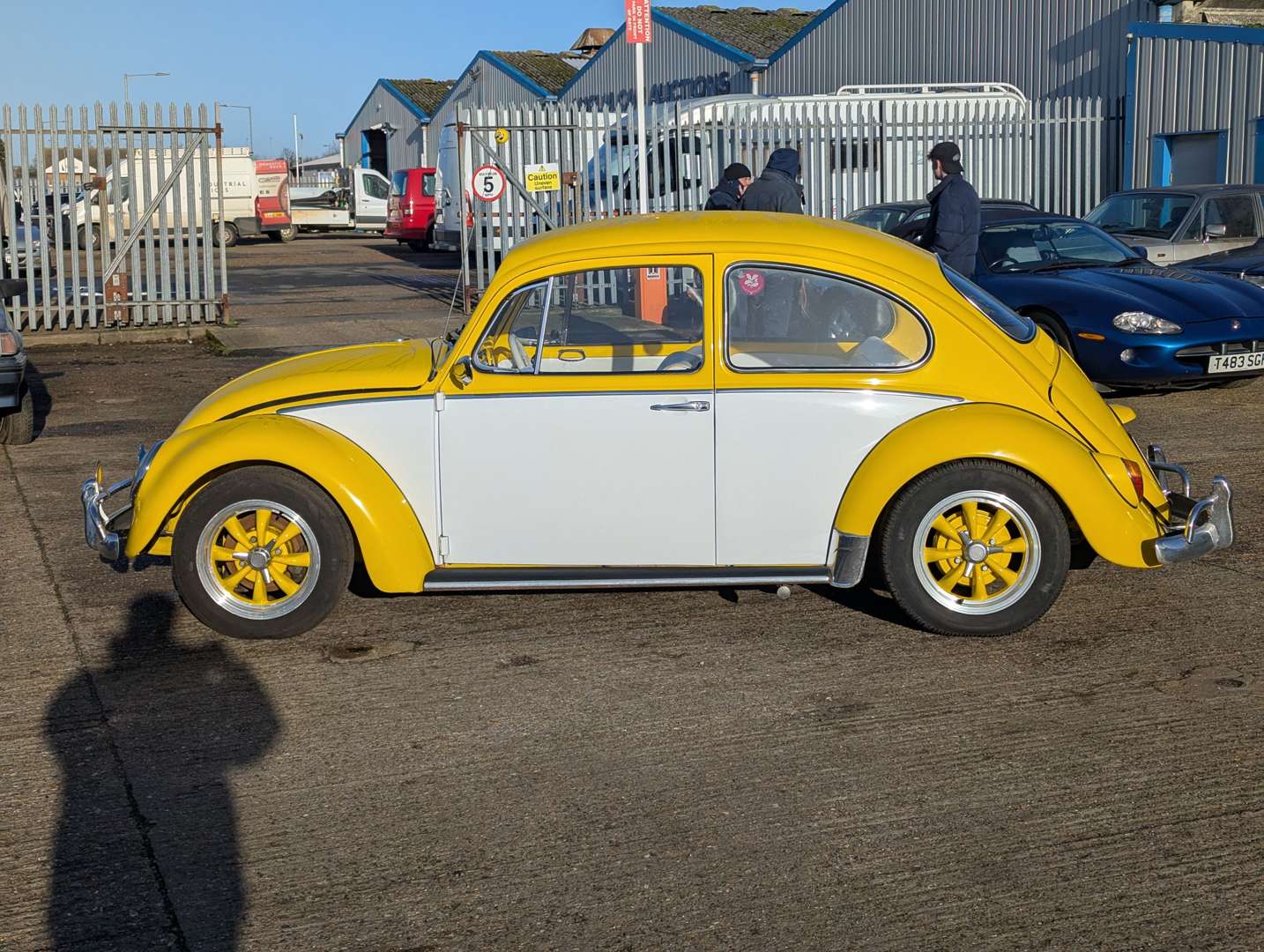 <p>1971 VW BEETLE 1200</p>