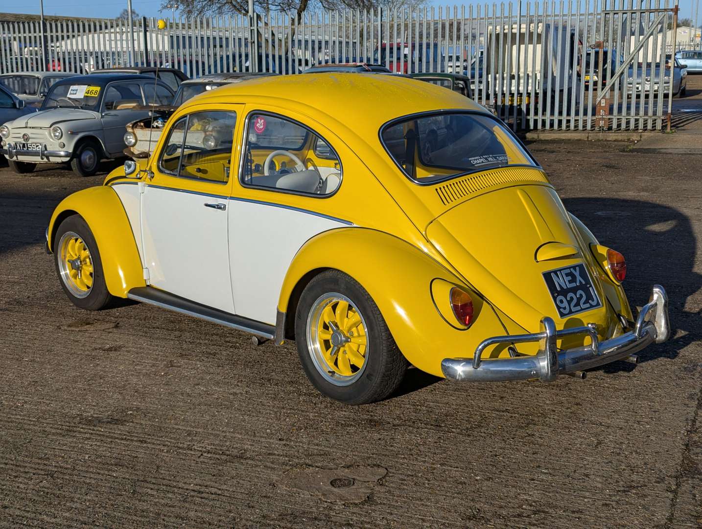 <p>1971 VW BEETLE 1200</p>