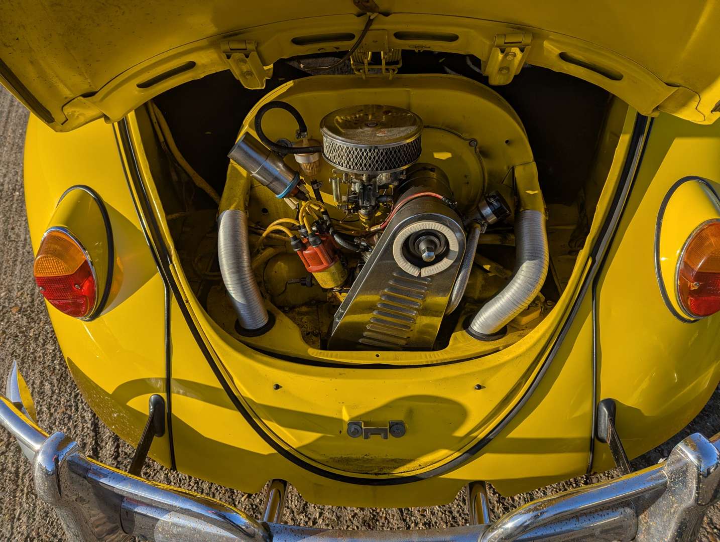 <p>1971 VW BEETLE 1200</p>