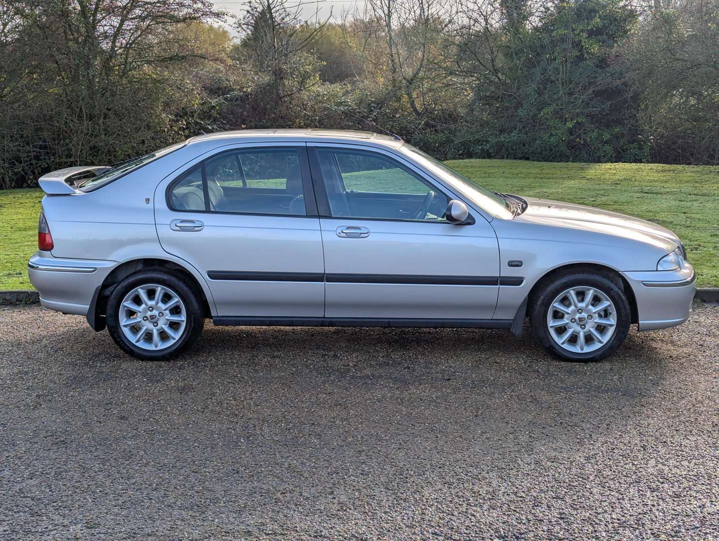 <p>2000 ROVER 45 IXS 16V</p>