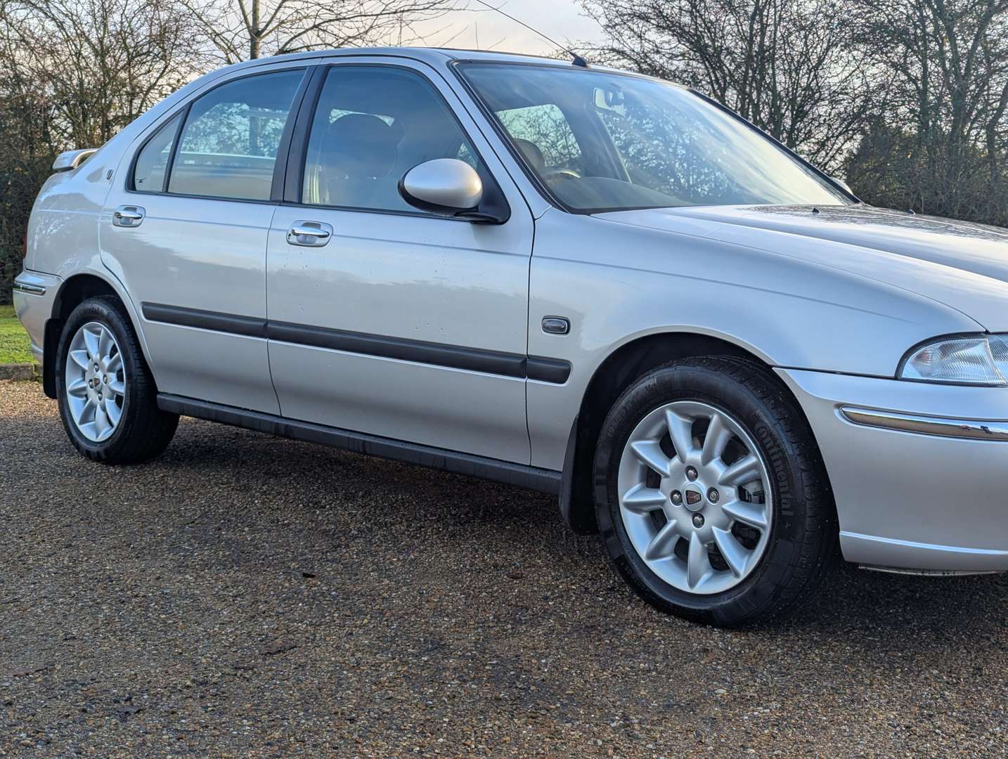 <p>2000 ROVER 45 IXS 16V</p>