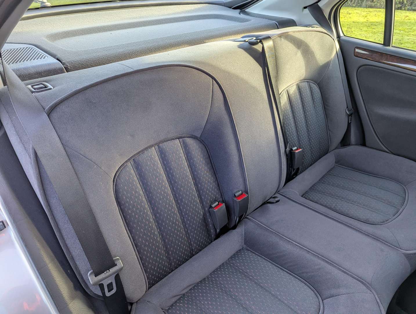 <p>2000 ROVER 45 IXS 16V</p>