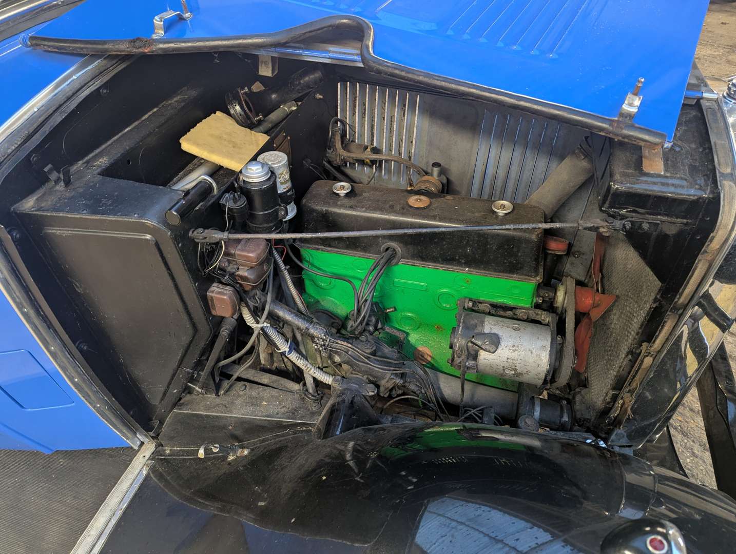 <p>1934 MORRIS 10/6 SALOON</p>