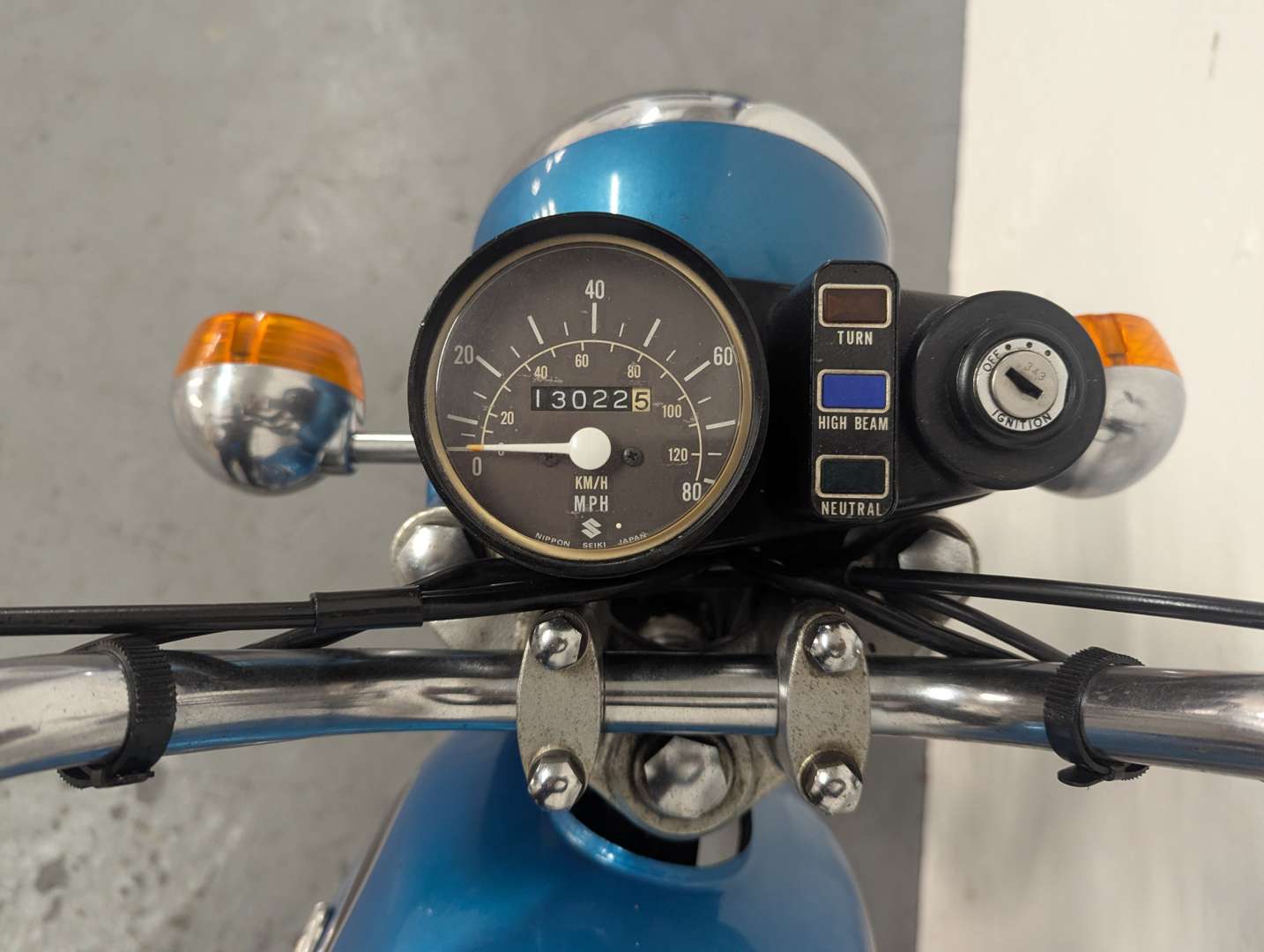 <p>1977 SUZUKI A100</p>