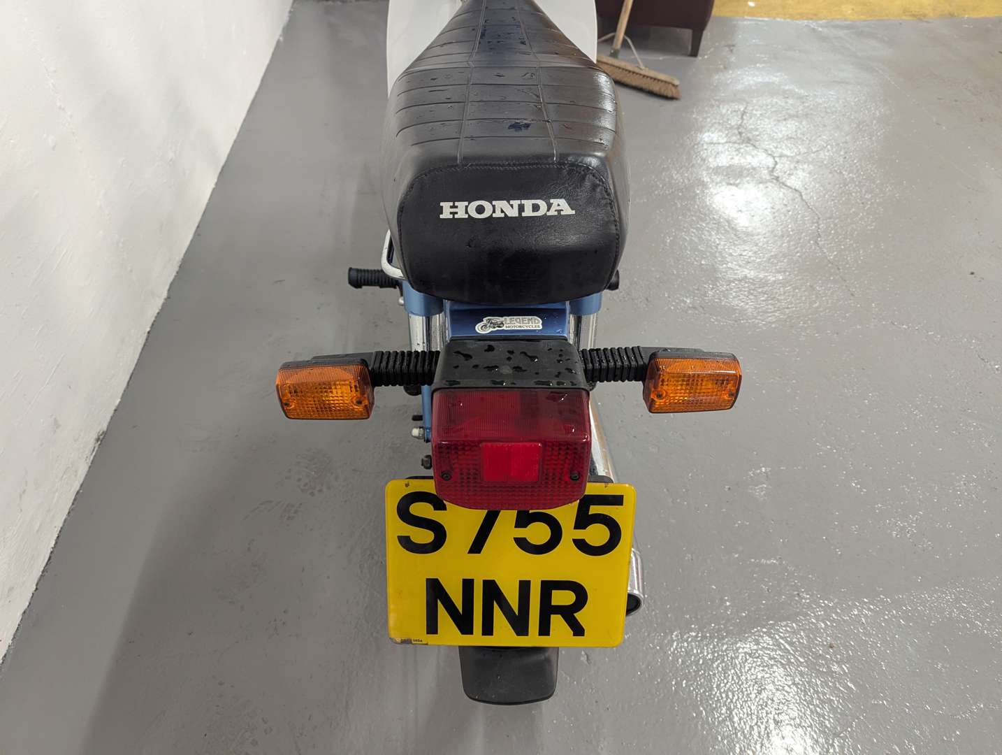 <p>1999 HONDA C90M</p>