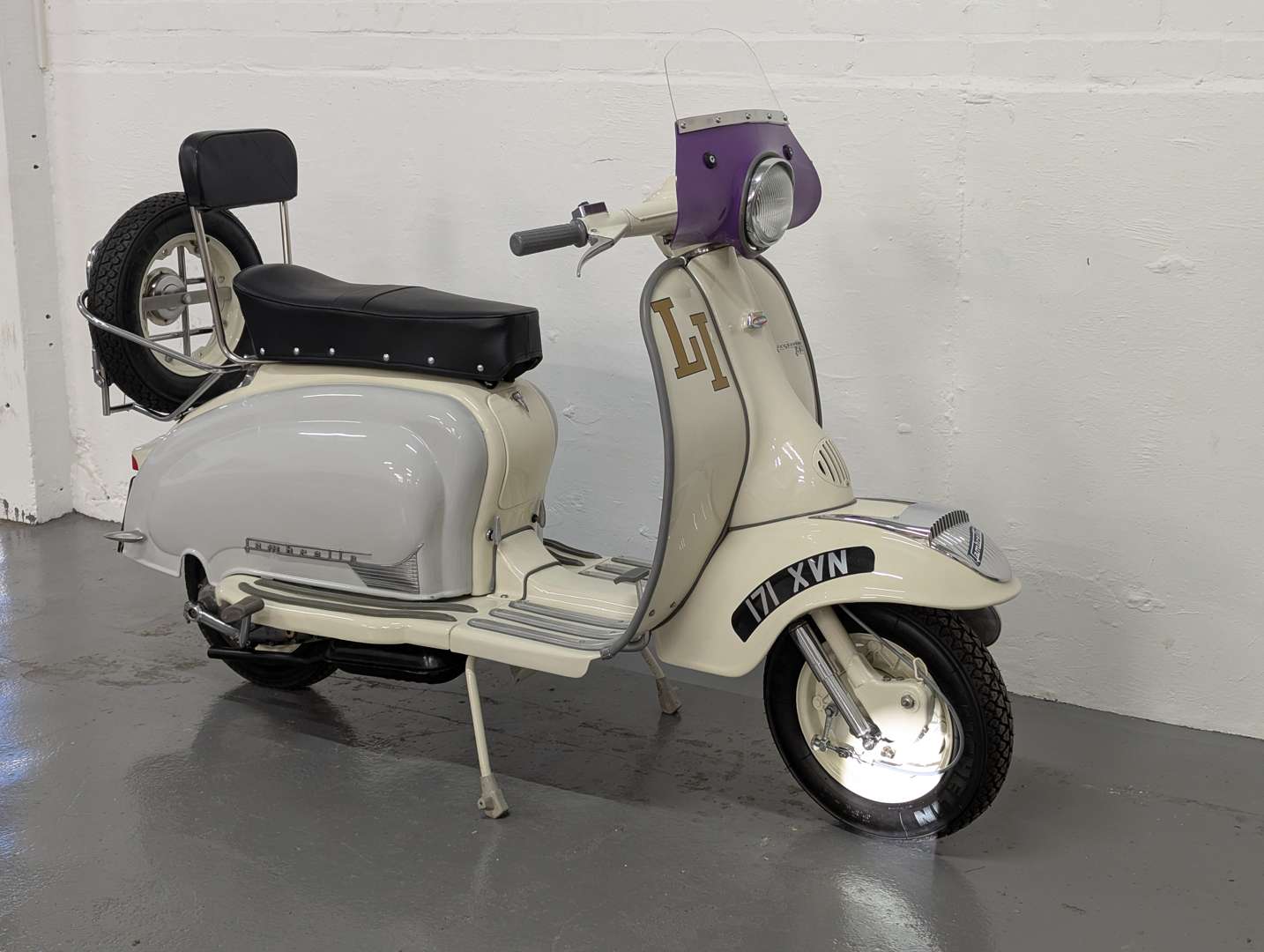 <p>1961 LAMBRETTA LI 125</p>