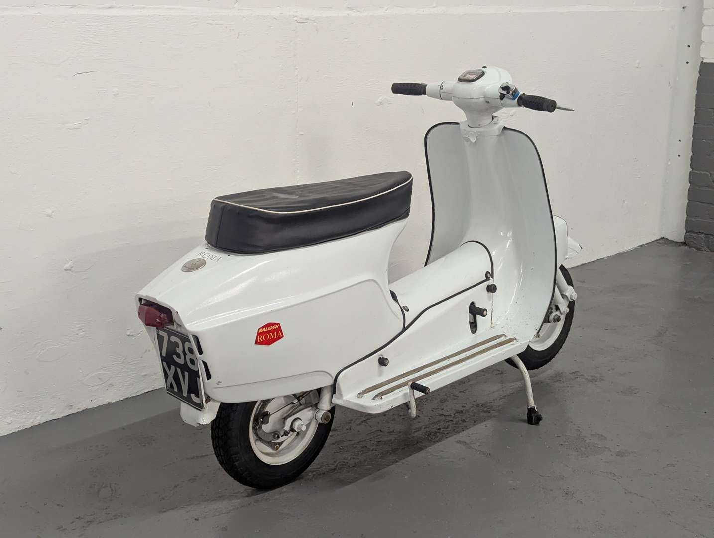 <p>1962 RALEIGH ROMA</p>